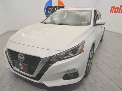 Used 2020 Nissan Altima 2.5 SV