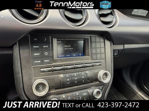 Used 2016 Ford Mustang Coupe RWD image 13