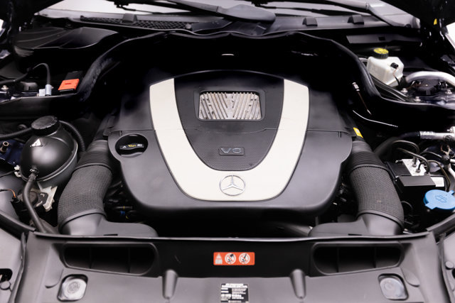 Used 2011 Mercedes-Benz C 300 4MATIC Sedan image 36
