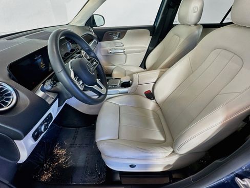 Certified 2022 Mercedes-Benz GLB 250 4MATIC image 19