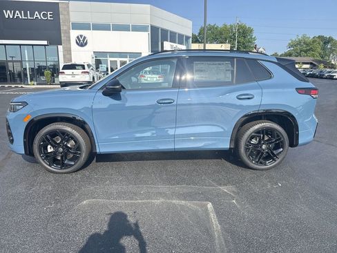 New 2025 Volkswagen Tiguan SE R-Line AWD/4WD image 3