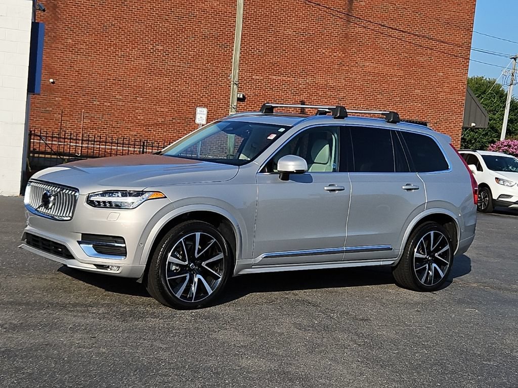 Used 2023 Volvo XC90 B6 Plus w/ Protection Package Premier AWD/4WD image 3