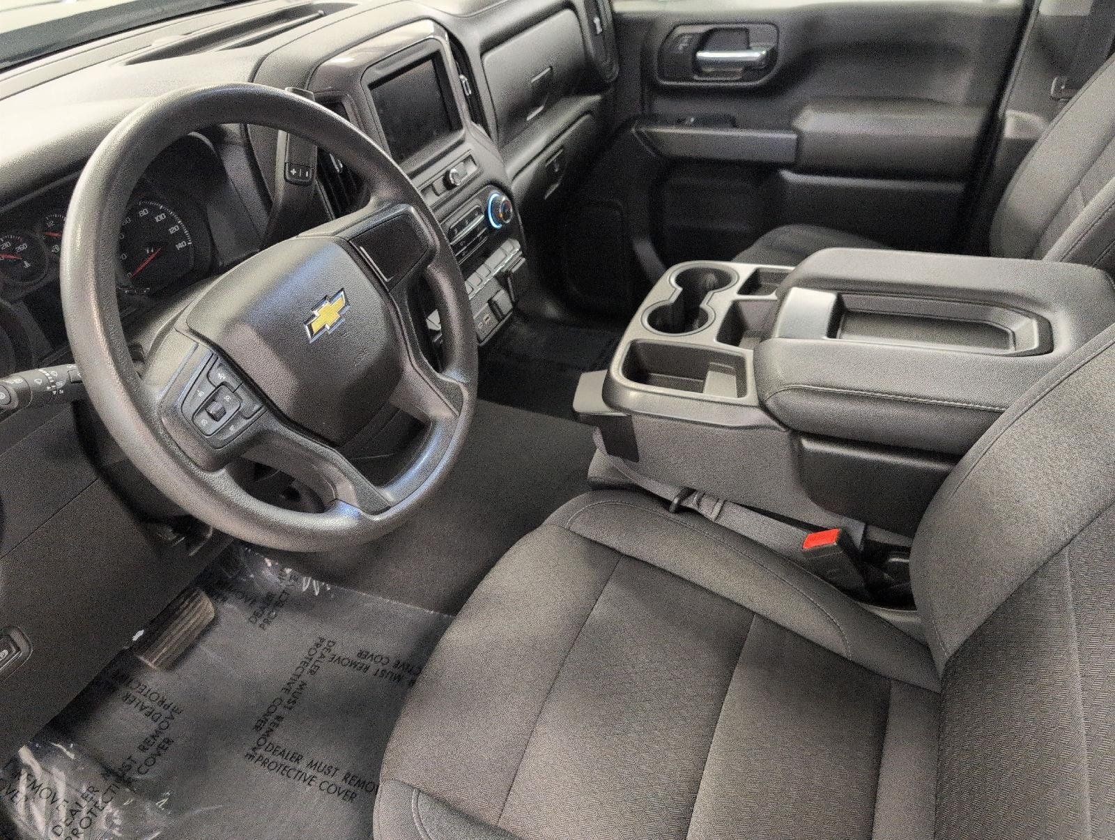 Used 2024 Chevrolet Silverado 2500 Custom w/ Custom Value Package AWD/4WD image 9