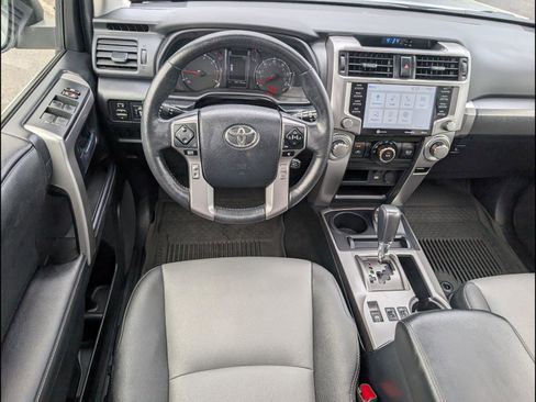 Used 2024 Toyota 4Runner SR5 Premium w/ Moonroof Package AWD/4WD image 8