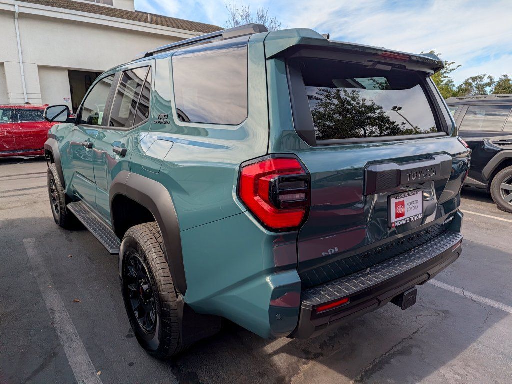 Used 2026 Toyota 4Runner TRD Off-Road Premium AWD/4WD image 3