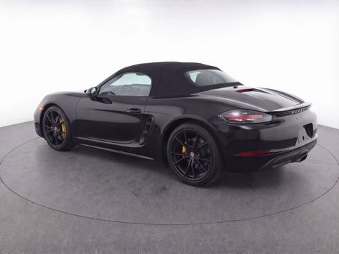 Used 2022 Porsche 718 Boxster image 5
