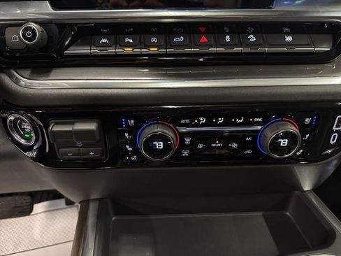 New 2026 Chevrolet Silverado 1500 High Country w/ Technology Package AWD/4WD image 16
