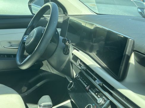 Used 2025 Hyundai Tucson SEL image 7