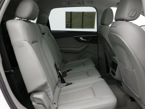 Used 2023 Audi Q7 2.0T Premium AWD/4WD image 41