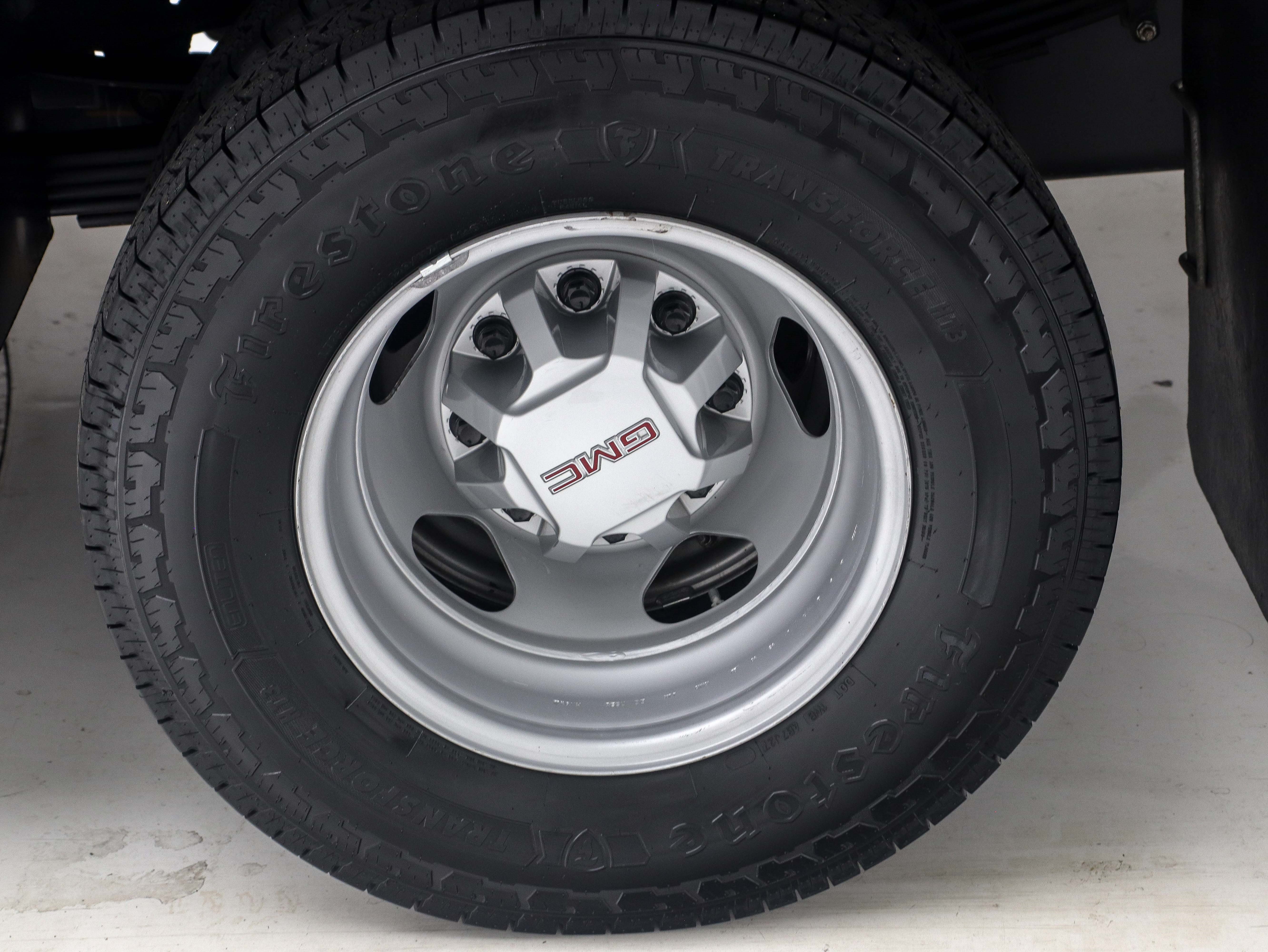 Used 2024 GMC Sierra 3500 Pro w/ Convenience Package AWD/4WD image 28