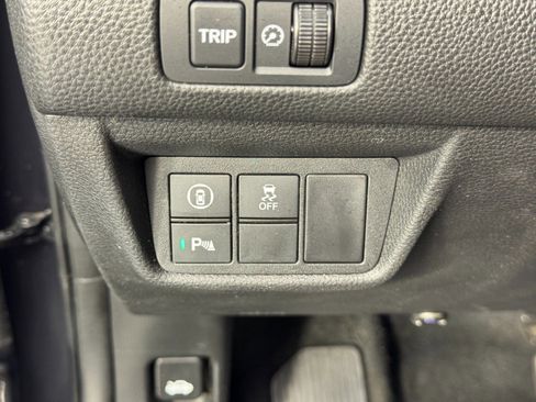 Used 2022 Honda Accord EX-L image 18