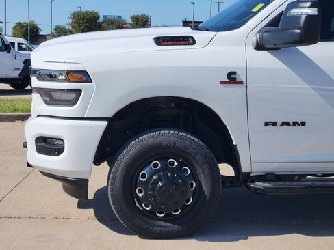 Used 2026 RAM 3500 Lone Star AWD/4WD image 10