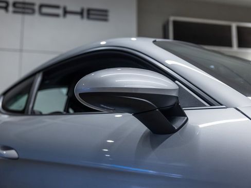 Used 2025 Porsche 718 Cayman GT4 image 16