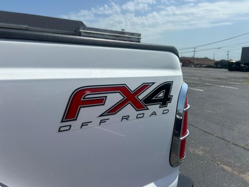 Used 2015 Ford F250 XLT AWD/4WD image 10