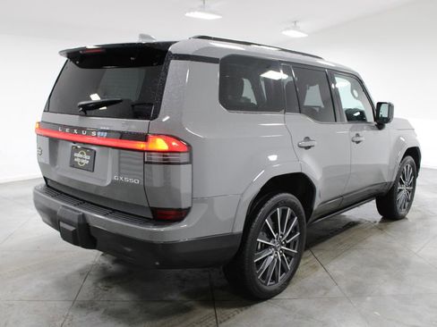 Used 2024 Lexus GX 550 550 Luxury image 9