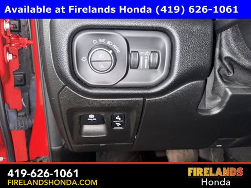 Used 2019 RAM 1500 Big Horn image 24
