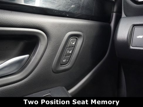 Used 2024 Honda Pilot EX-L image 34