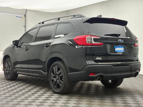 Used 2025 Subaru Ascent Onyx Edition AWD/4WD image 12