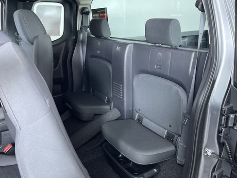 Certified 2022 Nissan Frontier S w/ Technology Package image 21