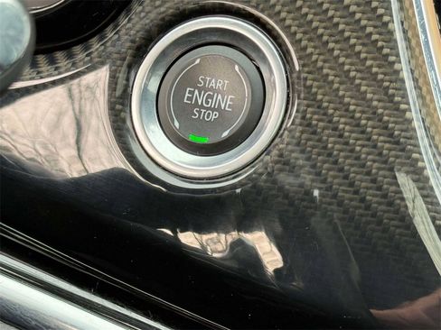 Used 2023 Cadillac XT6 Sport image 28