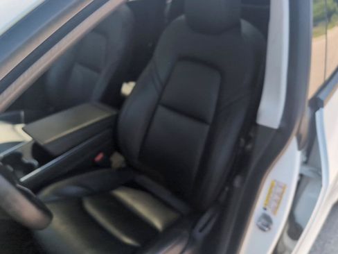 Used 2020 Tesla Model Y Long Range AWD/4WD image 11