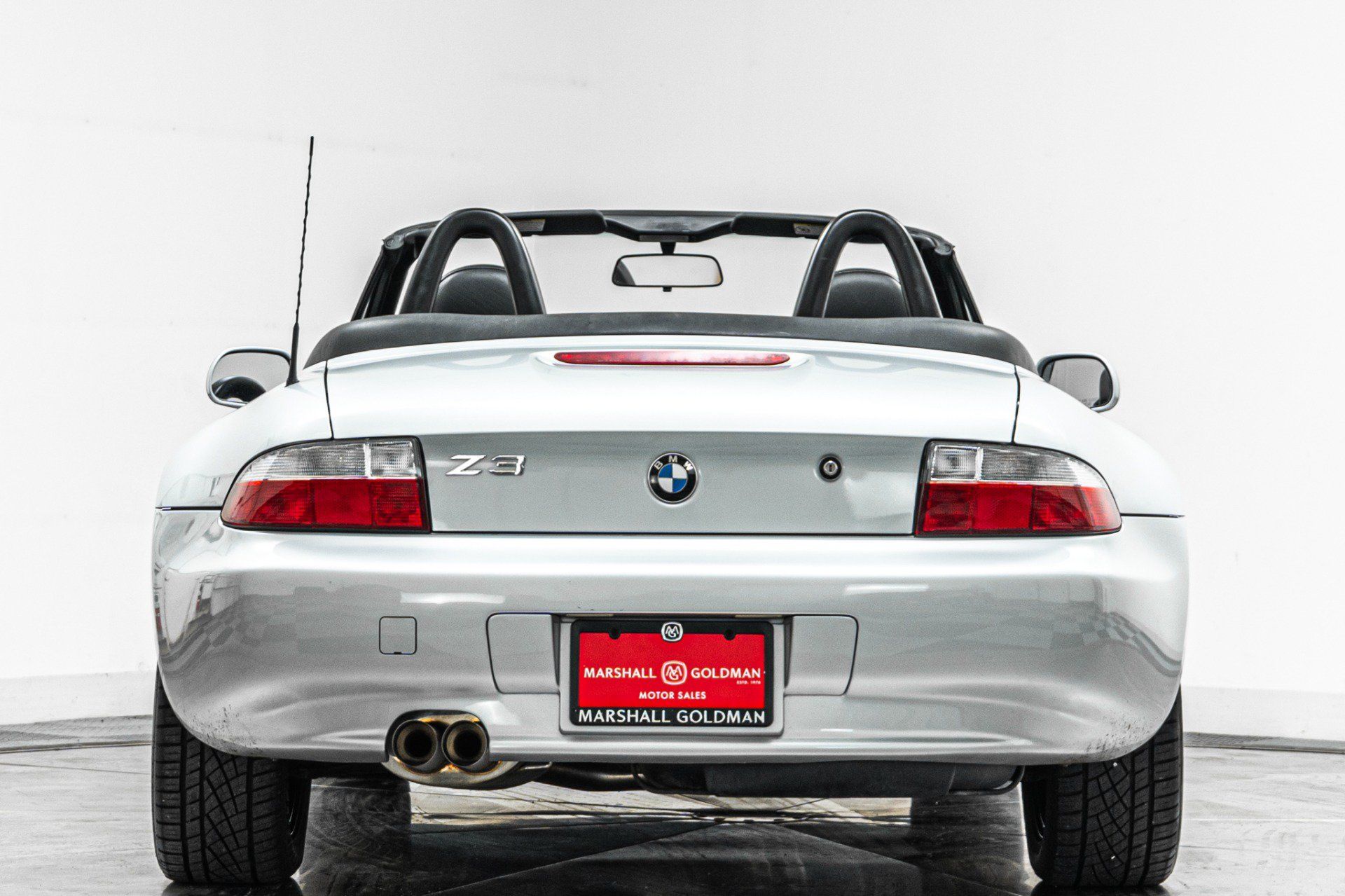 Used 1997 BMW Z3 2.8 RWD image 8