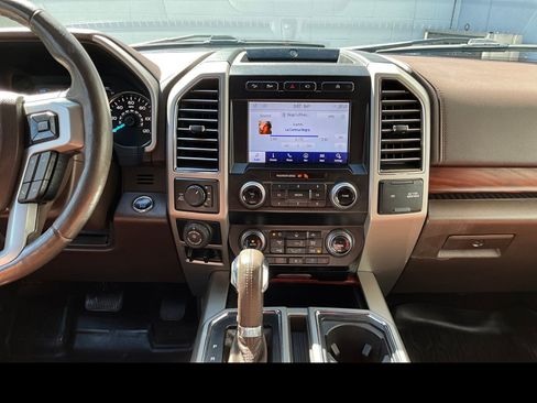 Used 2020 Ford F150 King Ranch w/ Equipment Group 601A Luxury AWD/4WD image 4