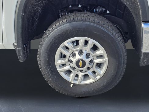 New 2025 Chevrolet Silverado 2500 W/T w/ WT Convenience Package image 11