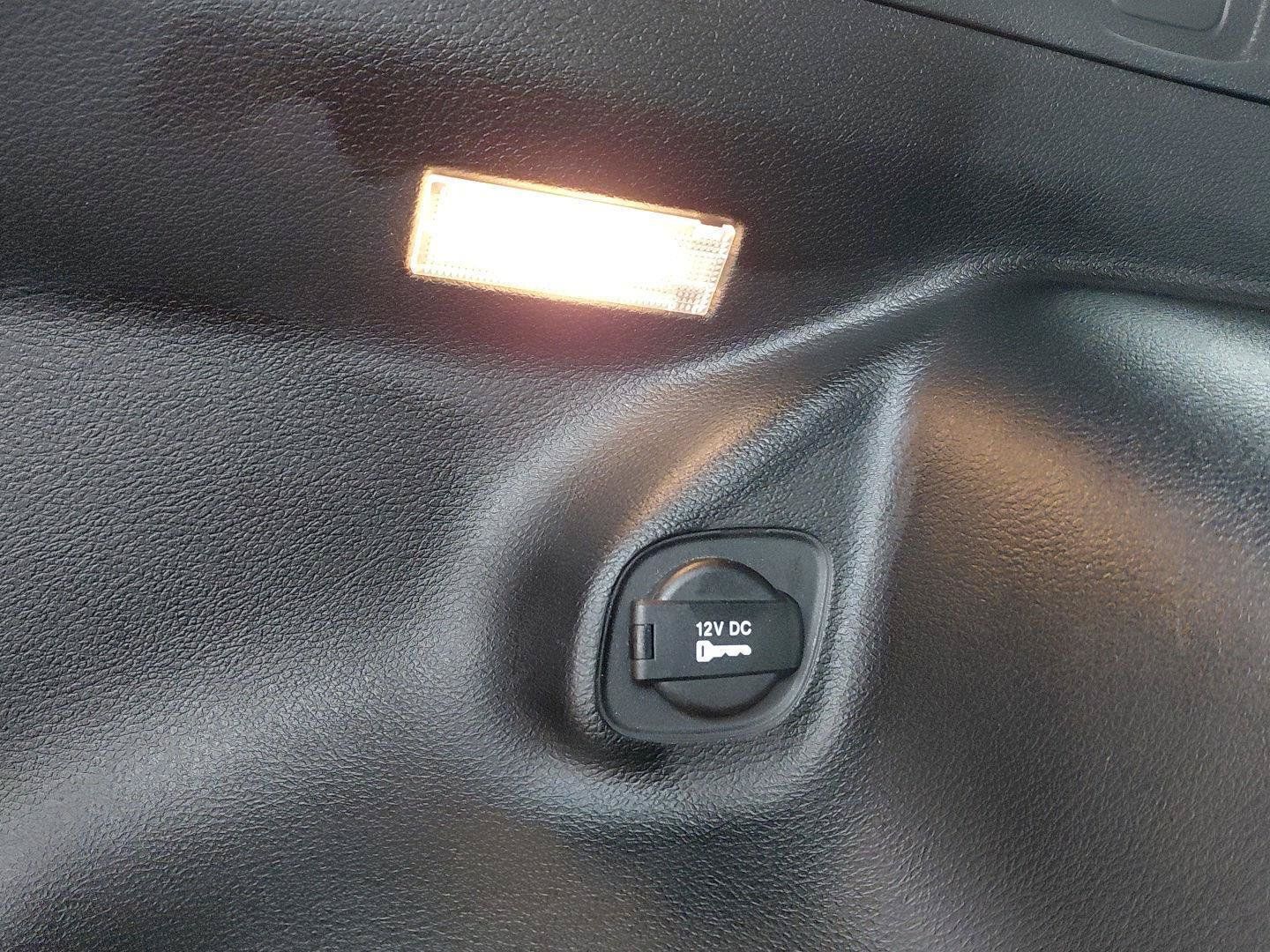 Used 2023 Jeep Cherokee Altitude Lux AWD/4WD image 22