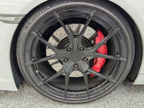 Used 2015 Porsche 911 Turbo image 15