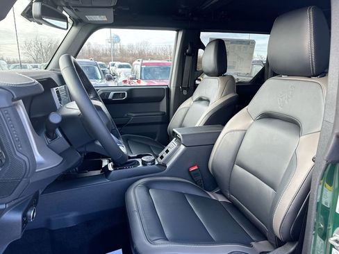 New 2025 Ford Bronco Outer Banks image 21