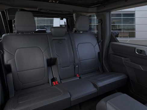New 2026 Ford Bronco Badlands image 12