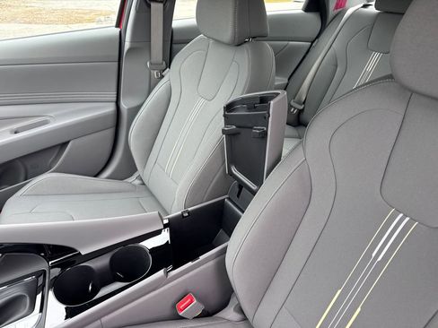 New 2026 Hyundai Elantra SEL Sport Premium w/ Cargo Package FWD image 31