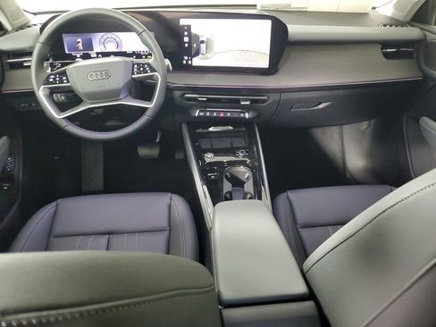 New 2026 Audi Q3 quattro 2.0T AWD/4WD image 15