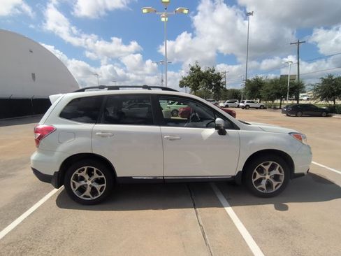 Used 2016 Subaru Forester 2.5i Touring w/ Eyesight & Navigation System AWD/4WD image 4