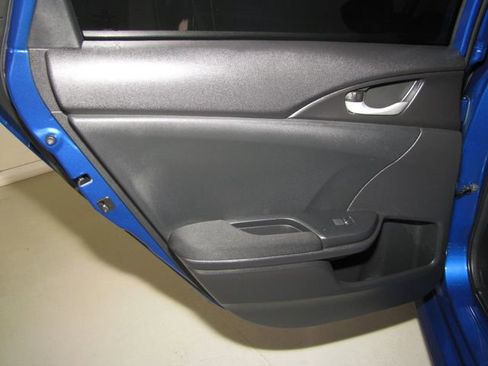 Used 2021 Honda Civic EX image 14