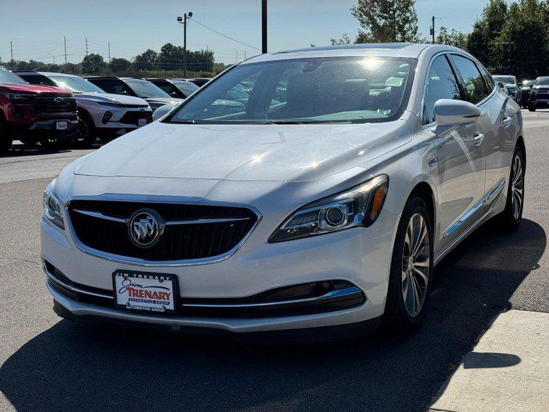 Used 2019 Buick LaCrosse Essence w/ Sun and Shade Package AWD/4WD image 8