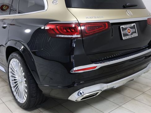 Used 2023 Mercedes-Benz Maybach GLS 600 4MATIC image 49