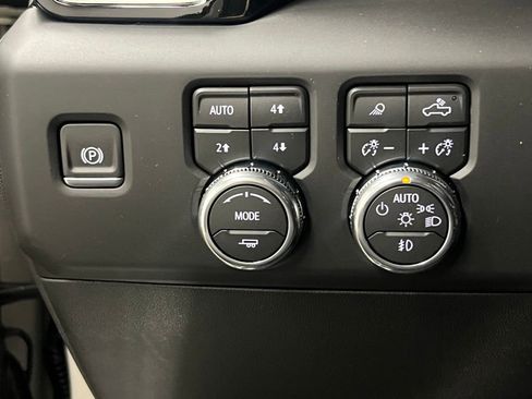 New 2026 GMC Sierra 1500 Denali w/ Technology Package image 18