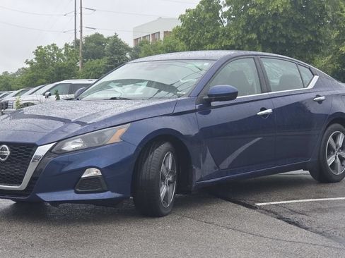 Used 2022 Nissan Altima 2.5 S w/ Driver Assist Package FWD image 19