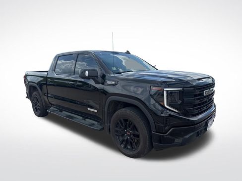 Used 2024 GMC Sierra 1500 Elevation w/ Elevation Premium Package AWD/4WD image 3