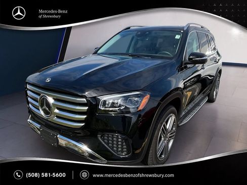 Used 2026 Mercedes-Benz GLS 450 4MATIC image 1