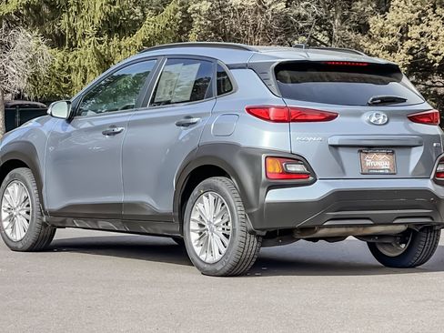 Used 2021 Hyundai Kona SEL w/ Cargo Package image 6