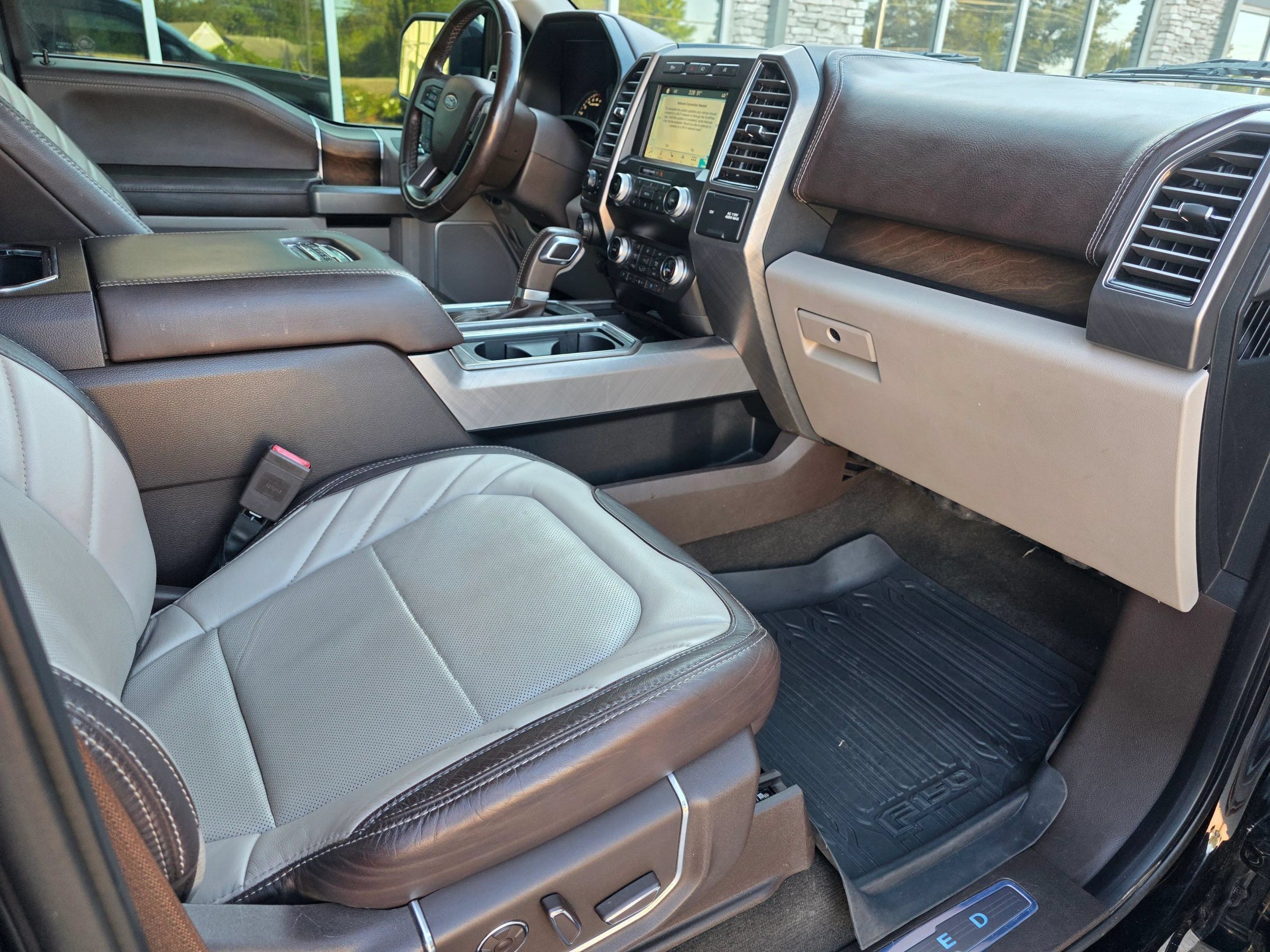 Used 2019 Ford F150 Limited w/ Trailer Tow Package AWD/4WD image 6