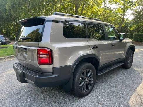 Used 2026 Toyota Land Cruiser w/ Premium Package AWD/4WD image 9