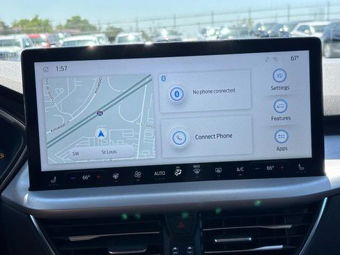 Used 2023 Ford Escape Platinum image 21