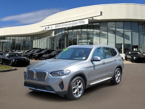 Used 2023 BMW X3 xDrive30i w/ Premium Package AWD/4WD image 1