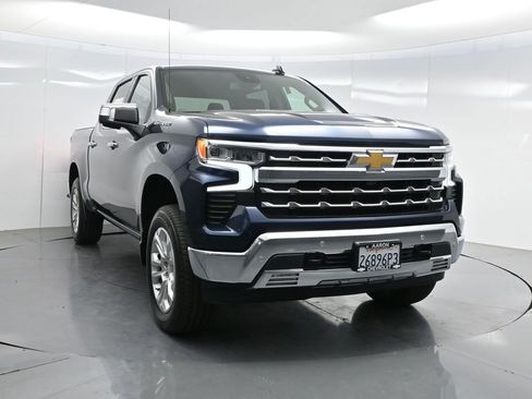Used 2022 Chevrolet Silverado 1500 LTZ AWD/4WD image 71