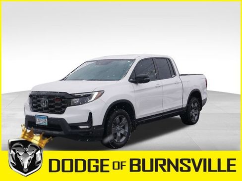 Used 2024 Honda Ridgeline TrailSport image 3