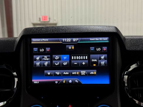 Used 2014 Ford F250 Platinum w/ FX4 Off-Road Package AWD/4WD image 37